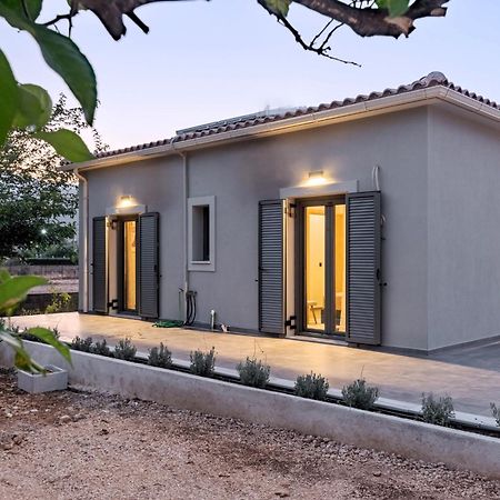 The Mulberry Tree Villa Sami  Exterior photo